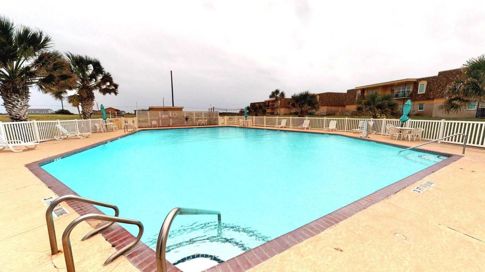 Island Retreat 54 condo Main image 1